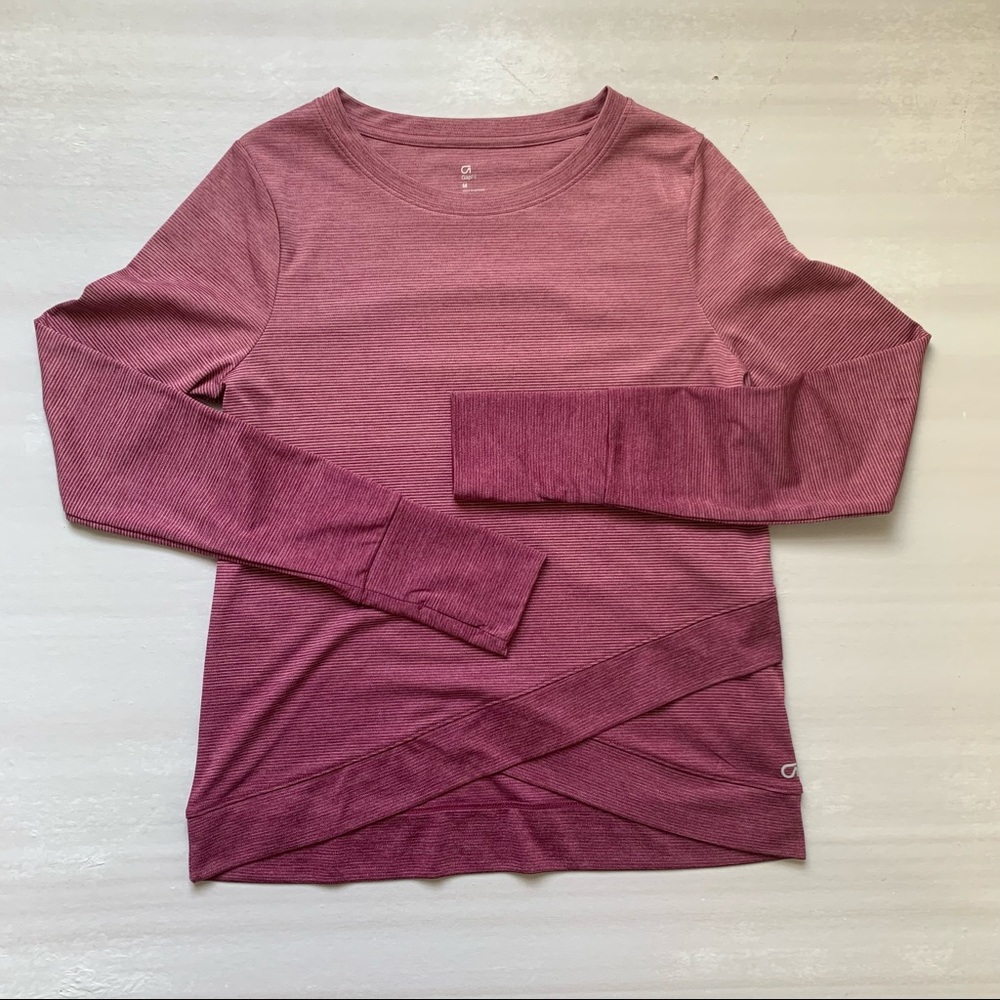 Gap fit top